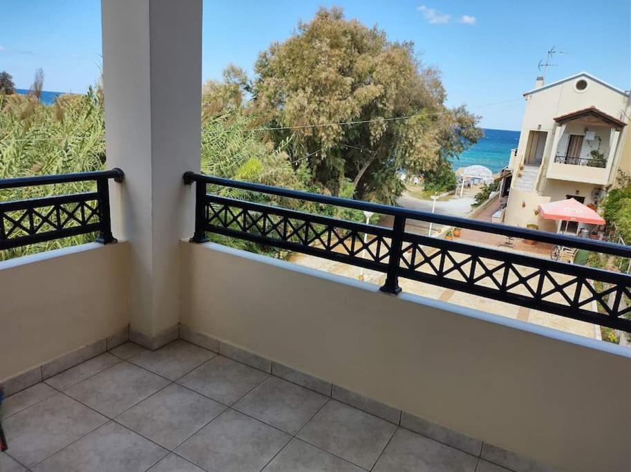 Apartment Sky & Sea 2 *